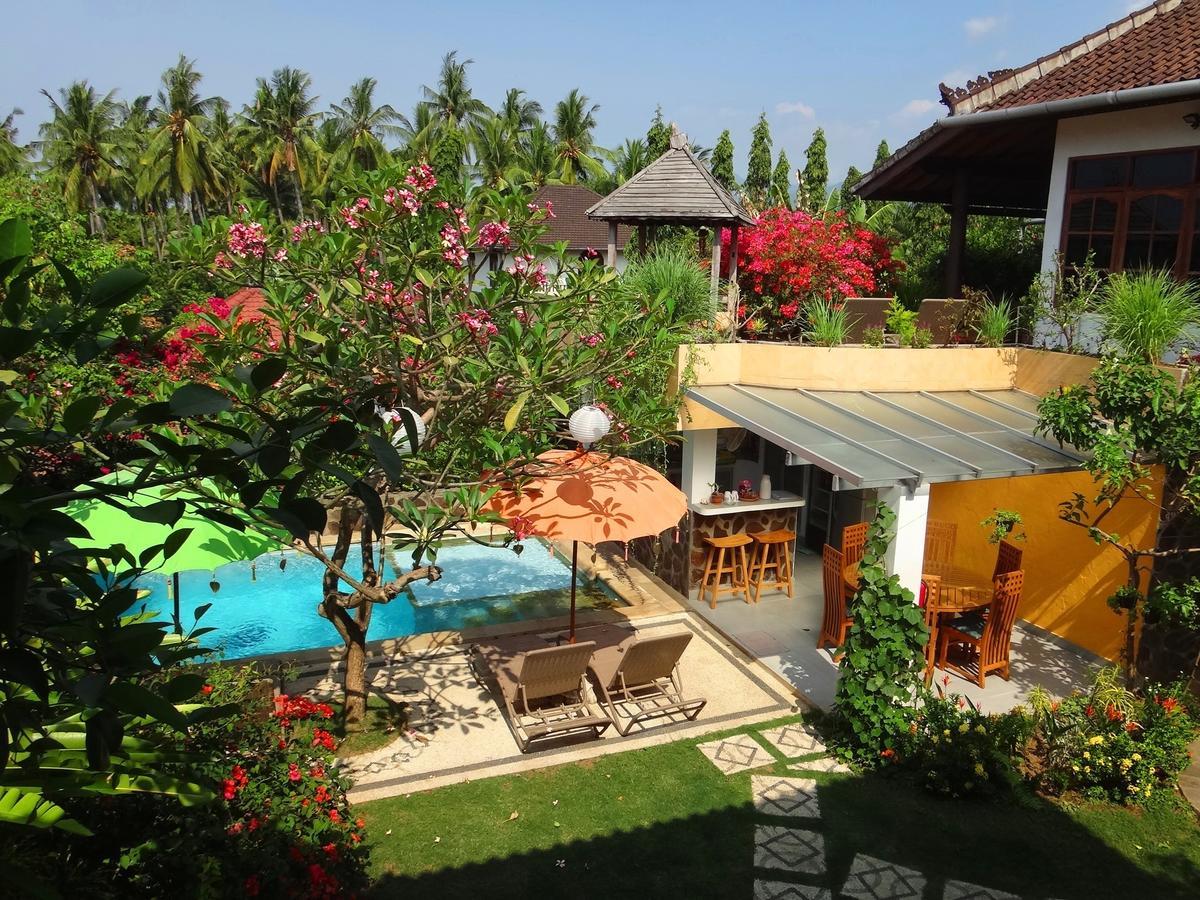 Villa Lumbalumba Lovina Екстериор снимка