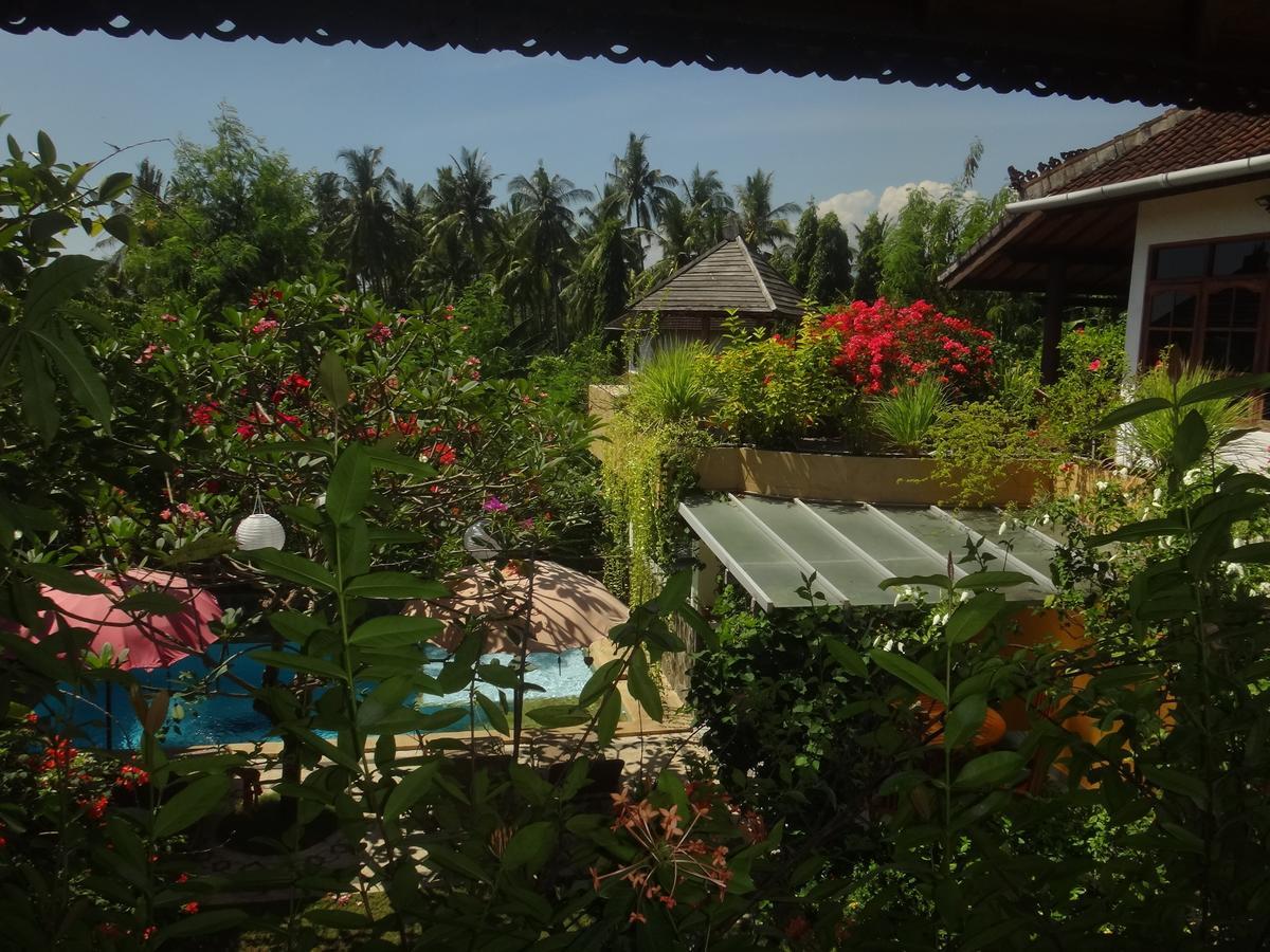 Villa Lumbalumba Lovina Екстериор снимка