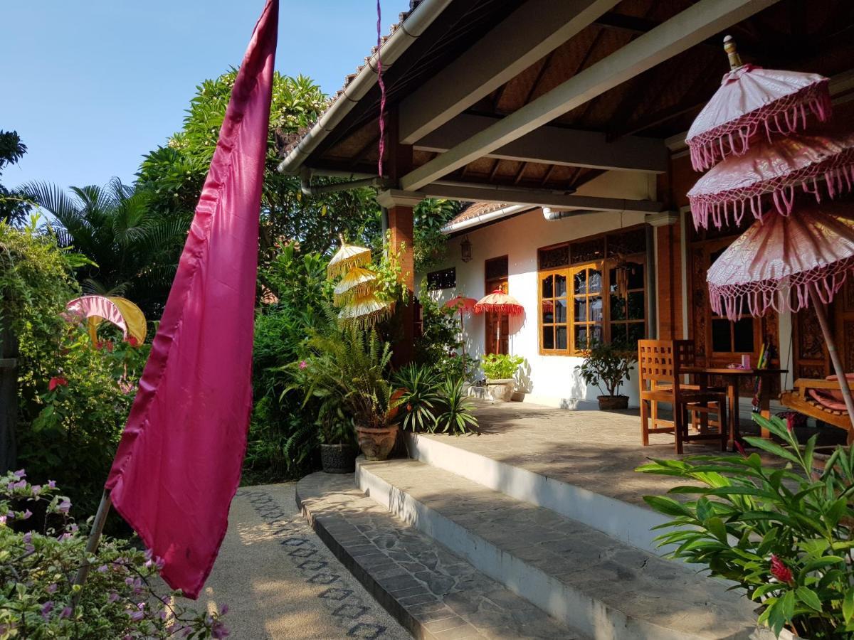 Villa Lumbalumba Lovina Екстериор снимка